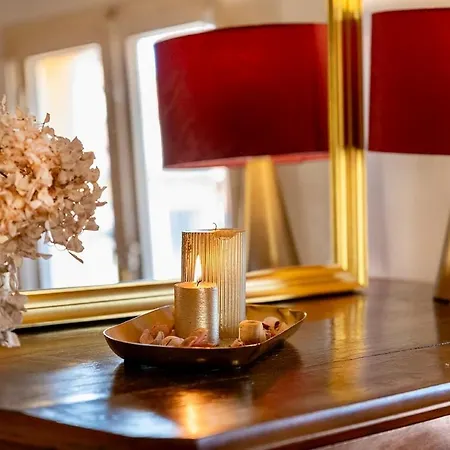 アパート House Of Chariot - 2 Suites - Piazza Maggiore ボローニャ