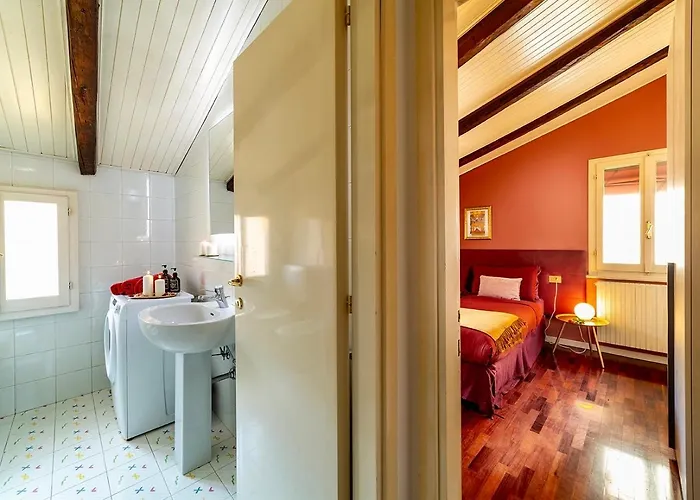 House Of Chariot - Near Piazza Maggiore Appartement Bologne