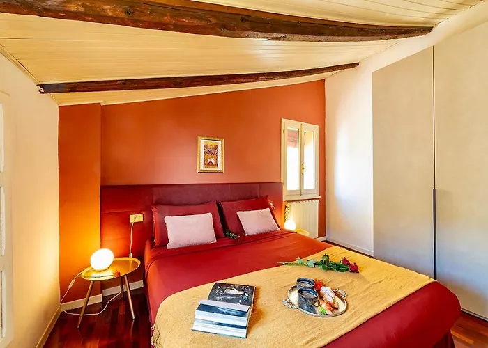 House Of Chariot - Near Piazza Maggiore Bologne